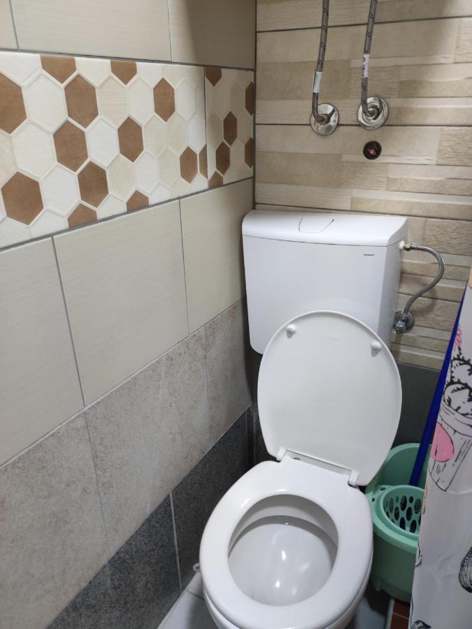 Stan Na Dan Studio Indija Exteriör bild